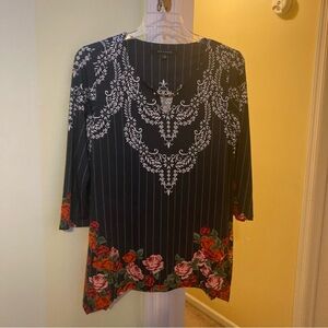 Zac & Rachel Black and White Floral Blouse